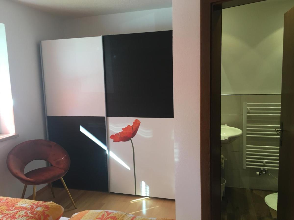 Haus Petrasch "555" Apartment Pfunds Bagian luar foto